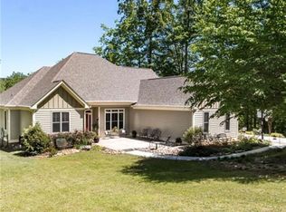 280 Riverridge Trl, Oxford, GA 30054