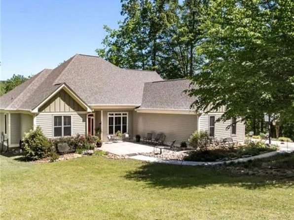 280 Riverridge Trl, Oxford, GA 30054