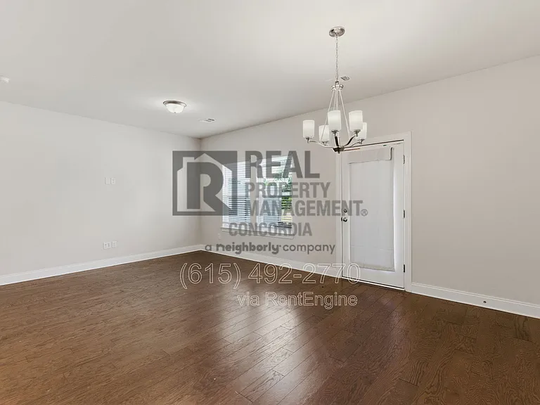 1762 Tahoma Dr — Photo 8
