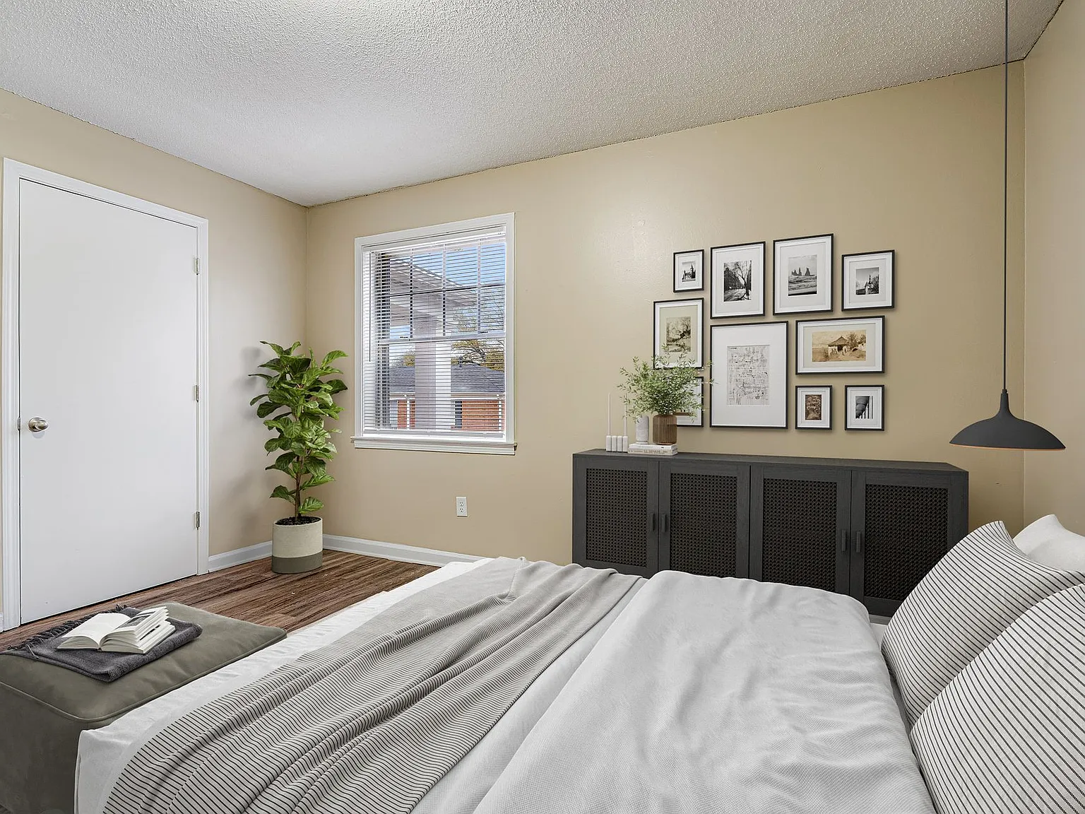 Sherwood Flats — Photo 4