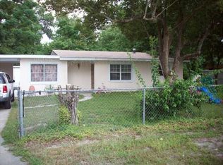 1040 Golden Isle Dr, Mount Dora, FL 32757