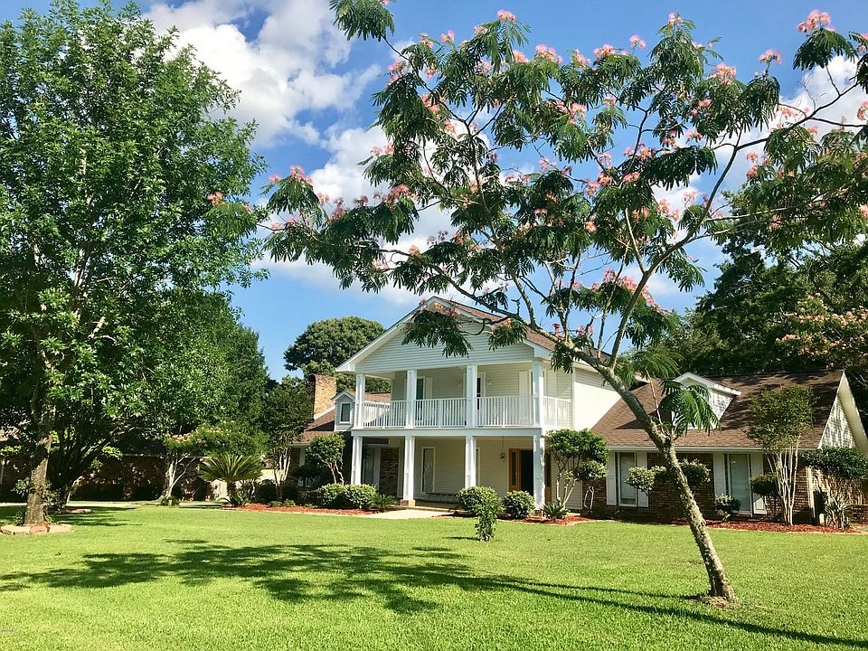 1st image of 9045 River Oaks Ct