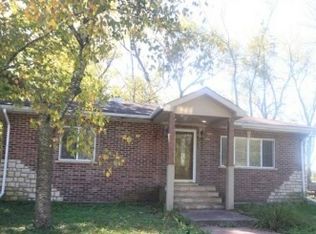 1509 5th Ave, Aurora, IL 60504