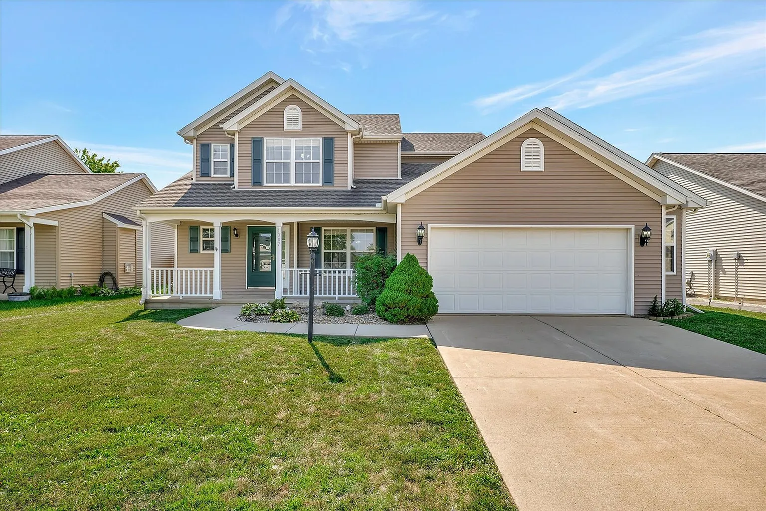 1307 Peppermill Ln photo 1