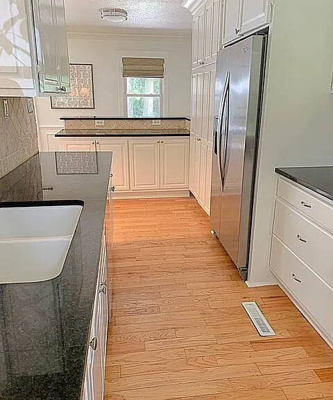 144 Carol Dr — Photo 13