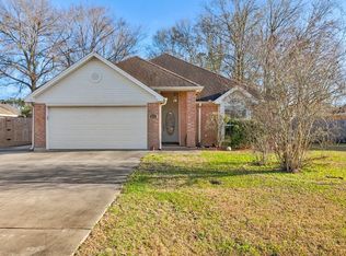 5970 Travis, Lumberton, TX 77657