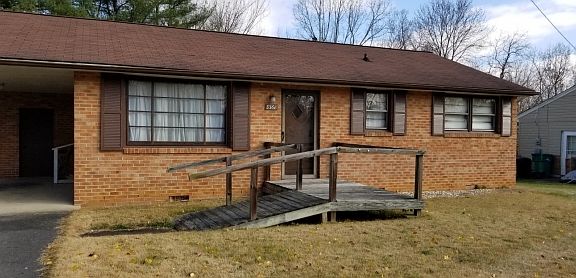 2nd image of 3368 Grandview Dr