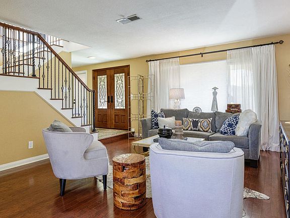 5th image of 2463 Waxwing Ave
