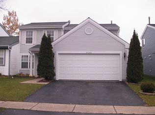 2326 Hunters Ln, Round Lake Beach, IL