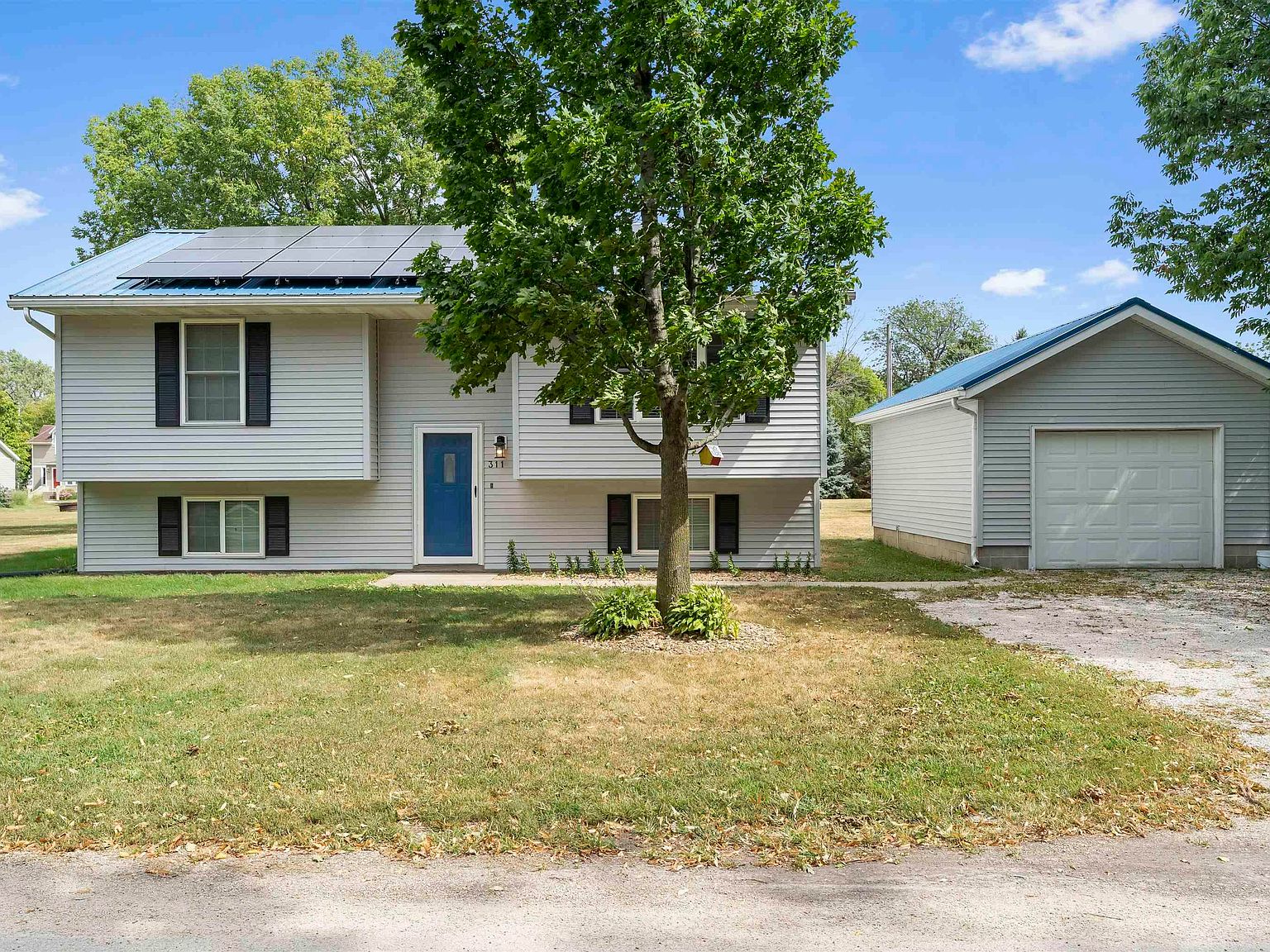 311 Grande Ave, Rowley, IA 52329 MLS 20233786 Zillow