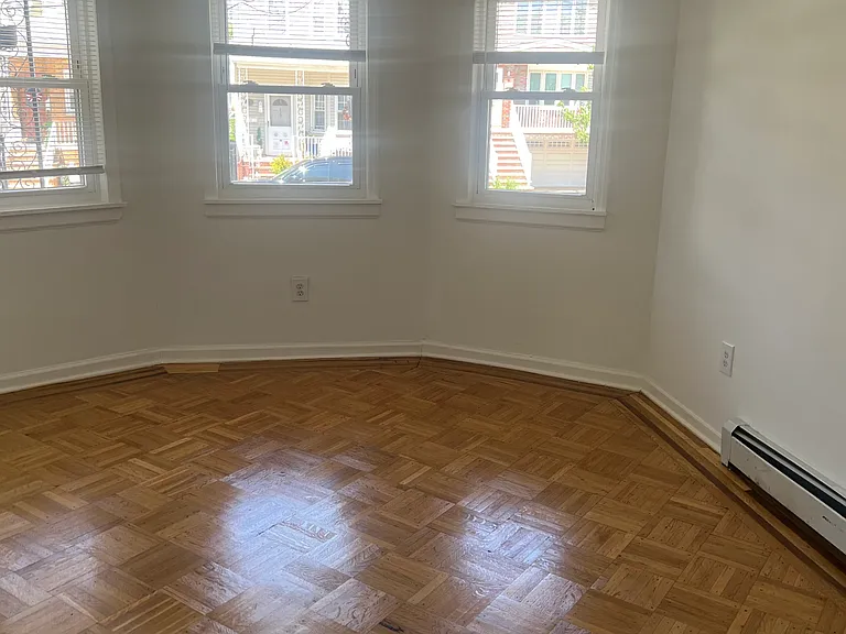 30 W 29th St #1 — Photo 4