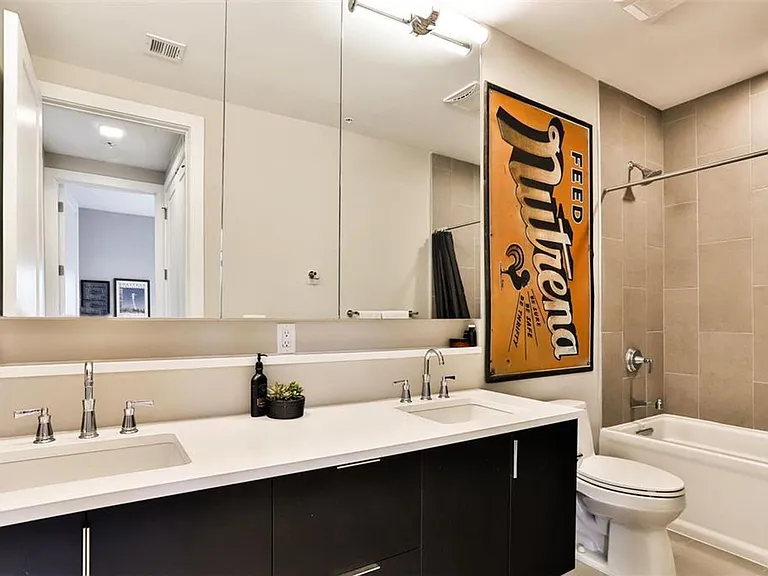 4101 Laclede Ave #403 — Photo 11