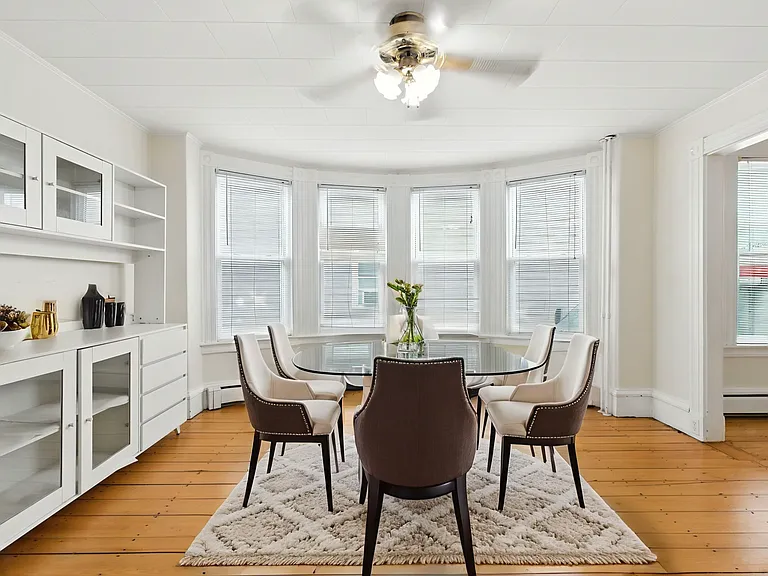 547 Broadway #1 — Photo 7