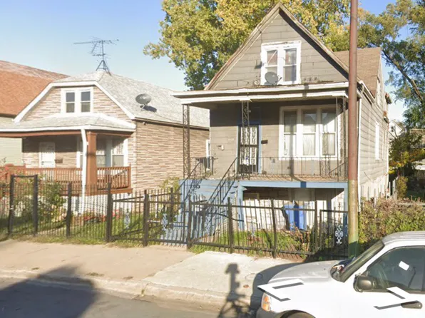 9749 S Avenue L, Chicago, IL 60617