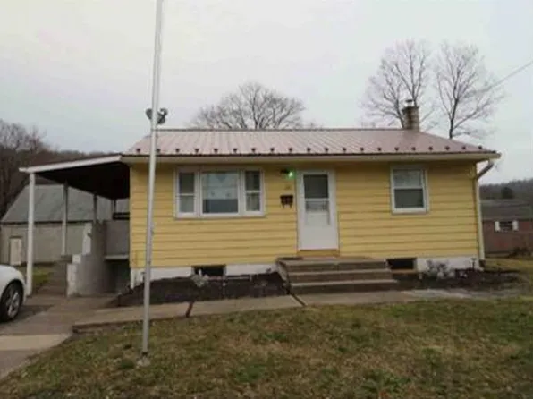 20 W Sherman St, Mount Union, PA 17066