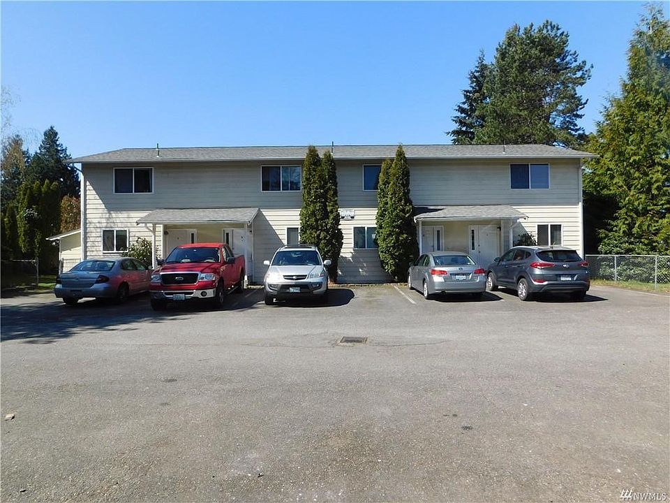 1st image of 1536 29th St SE Unit 2
