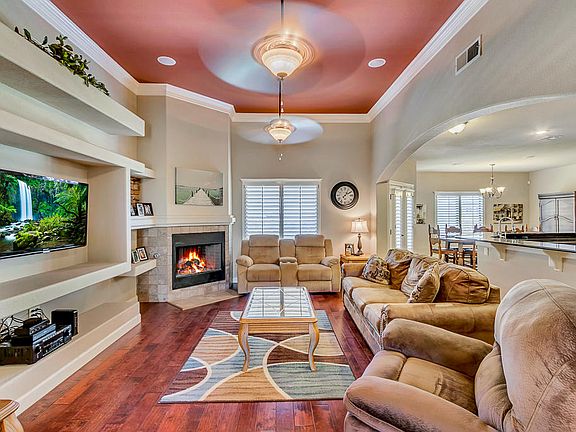 3rd image of 7444 Gulf Creek Dr