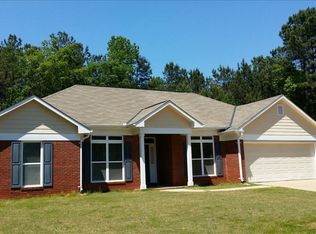 75 N Windsong Ct, Cataula, GA 31804