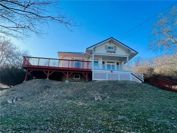 310 Main St, Windber, PA 15963