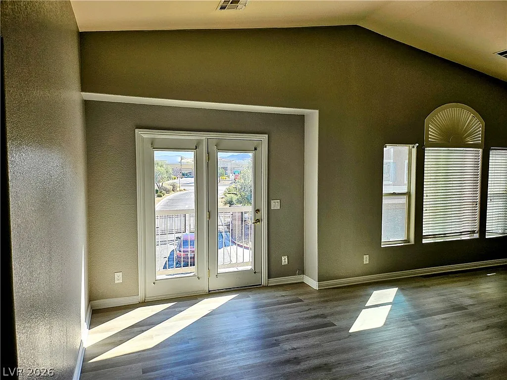 2 bed, 2.0 bath, 1189 sqft, $1,795 — Photo 4