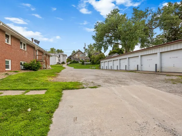 Sprint Depot Apartments, 413 S 2nd St Unit 1, Knoxville, IA 50138