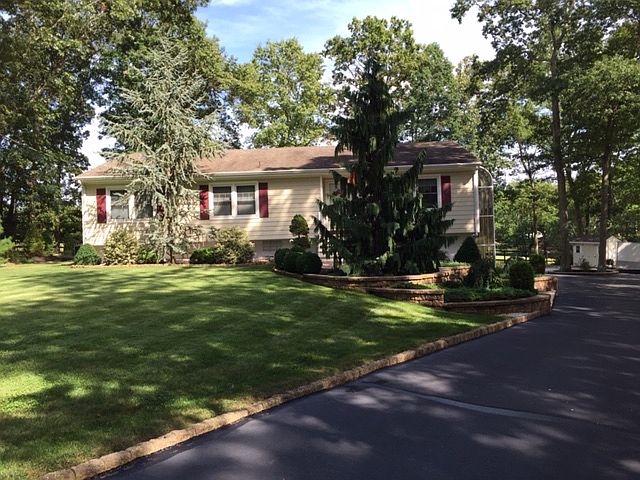  Raised Ranch