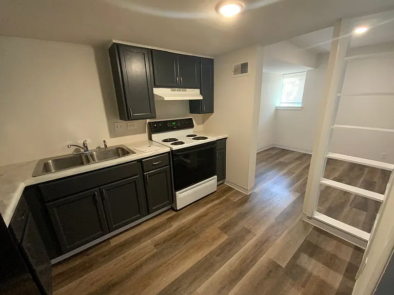 Anthony Street Condos — Photo 41