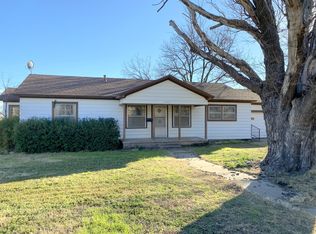 925 N 6th St E, Haskell, TX 79521