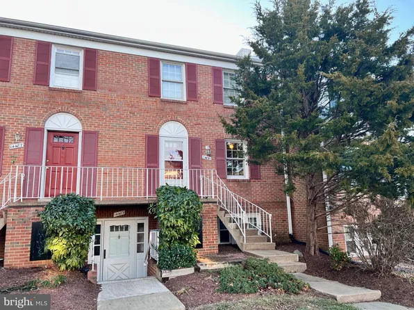 14491 Rustling Leaves Ln, Centreville, VA 20121