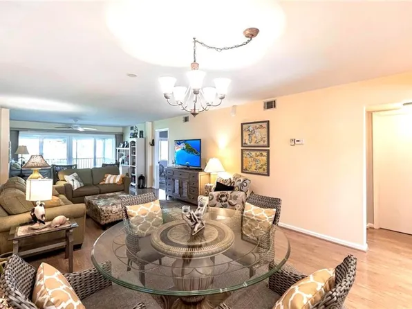 185 Penny LN #3122, NAPLES, FL 34112