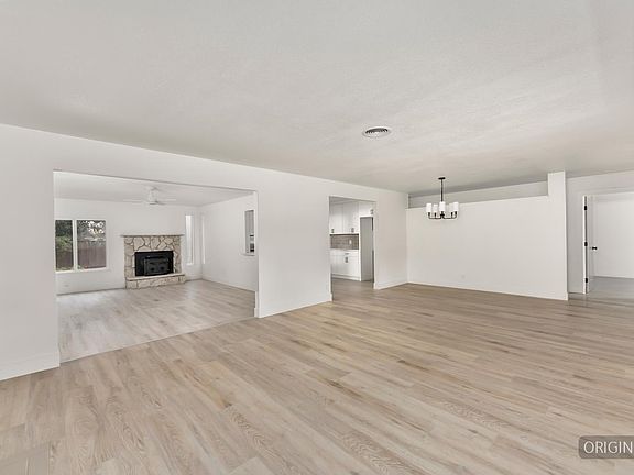 5th image of 1937 Rockbridge Rd