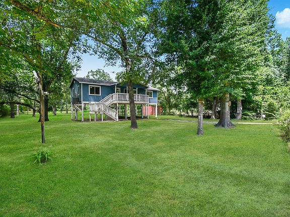5th image of 29827 Shady Brook Ln