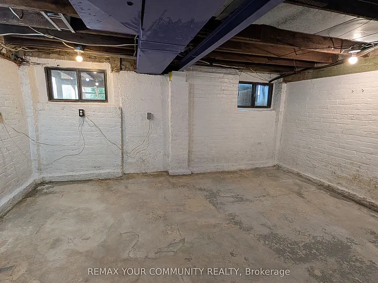 186 Roslin Ave #M4N-1Z6 — Photo 16