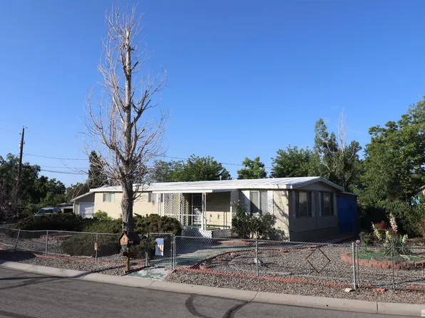 3320 Debbie Way, Carson City, NV 89706