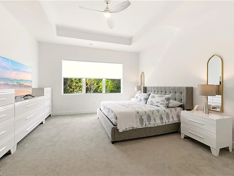 11899 Gardenia Ave — Photo 18