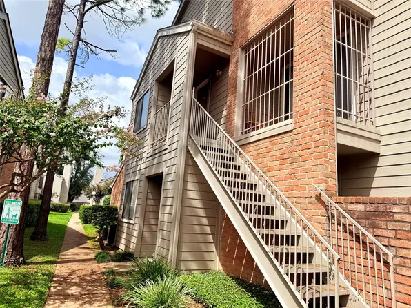 6701 Sands Point Dr APT 54, Houston, TX 77074