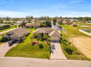 224 SW 19th Ter, Cape Coral, FL 33991