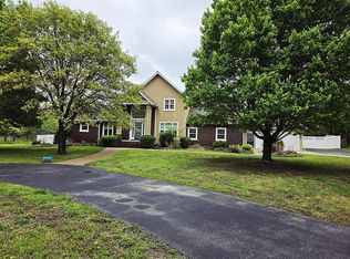 5781 Eastwind Dr, Loma Linda, MO 64804