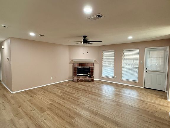 2nd image of 12259 Rim Rock Rd