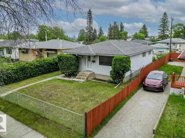 12923 113a St NW, Edmonton, AB T5E 5B4