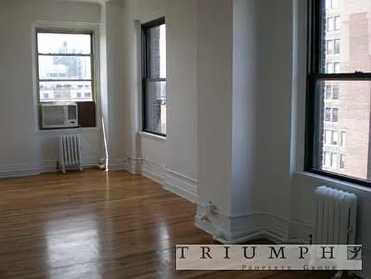 Rented by Triumph Property Group | media 28