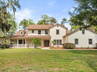27012 Grand Oak Ln, Tavares, FL 32778