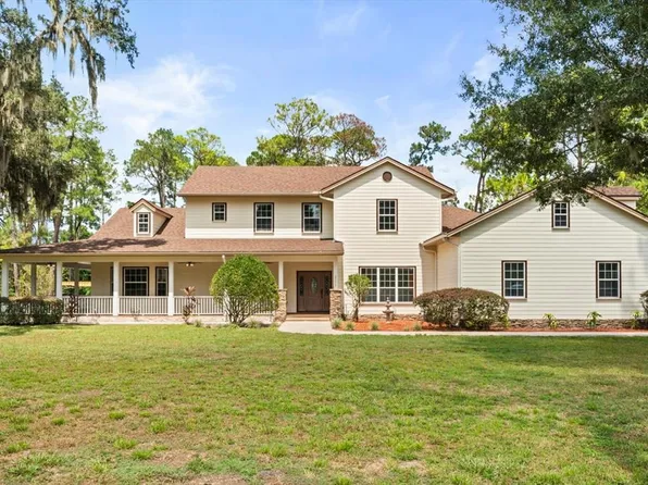 27012 Grand Oak Ln, Tavares, FL 32778