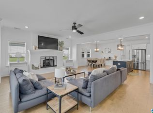 528 Griffin Lake Trce, Birmingham, AL 35242