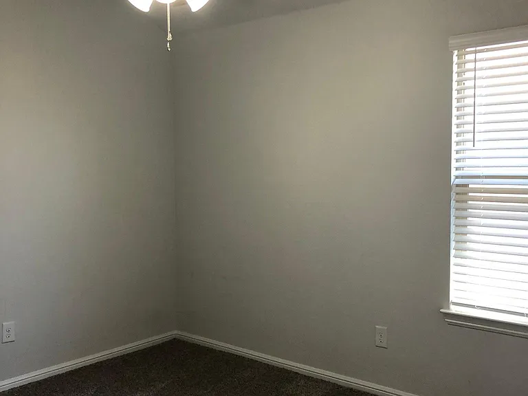 2225 Denmark Ln — Photo 3