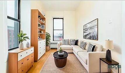 896 Lafayette Avenue, #309