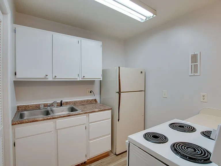 4906 Cotton Row NW — Photo 9