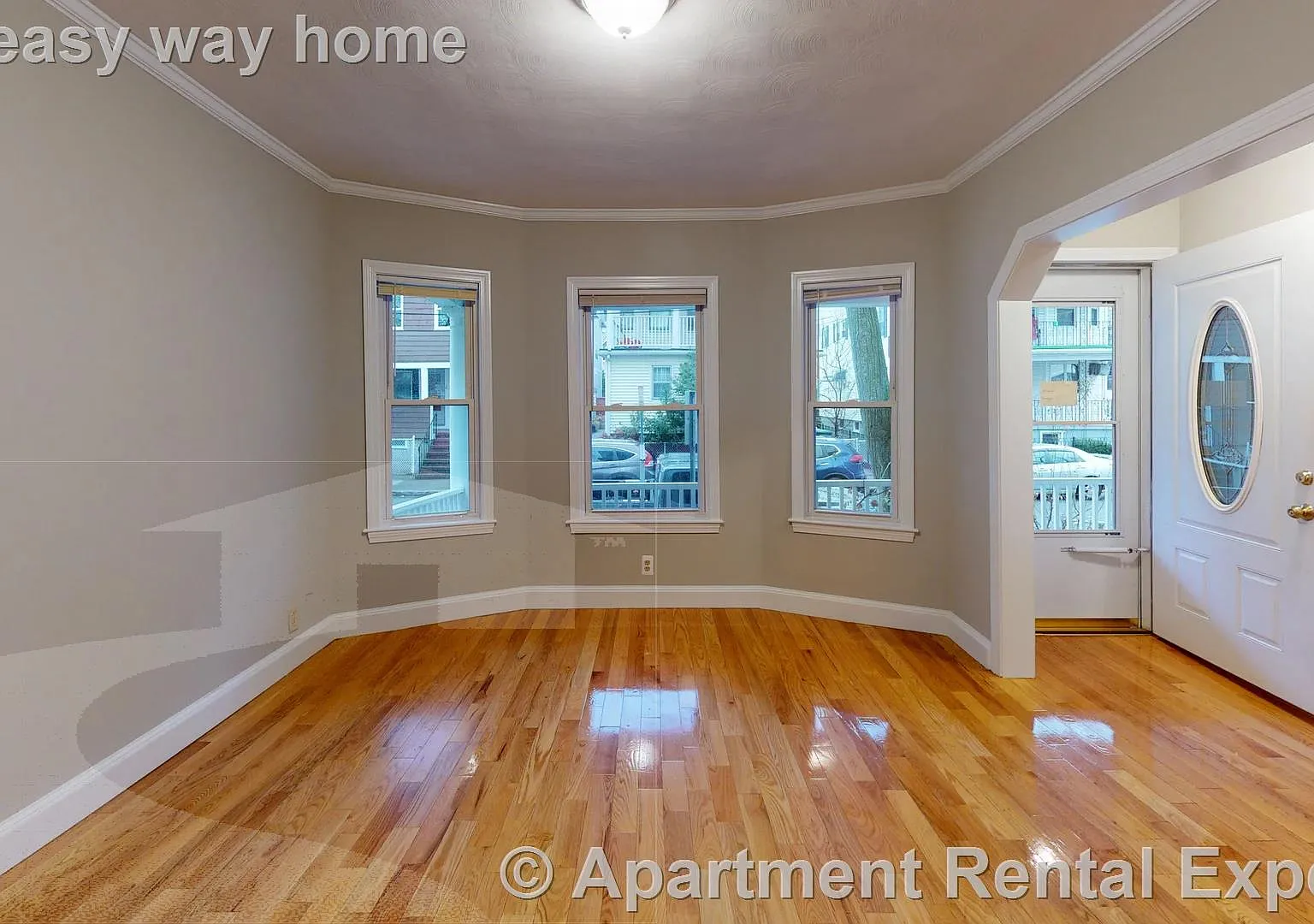 2 bed, 1000 sqft, $3,600 — Photo 2