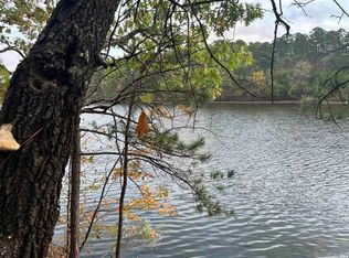 Warpath Dr, Hot Springs National Park, AR 71913