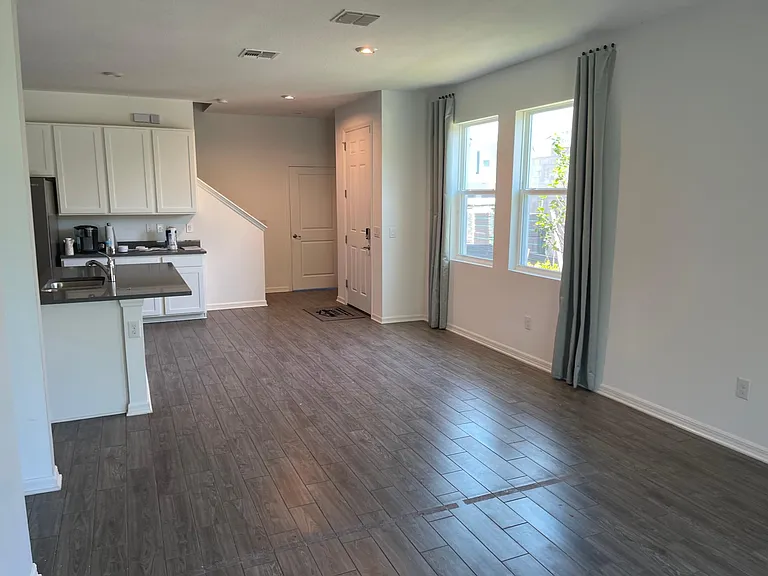 1790 Woodleaf Hammock Ct — Photo 8